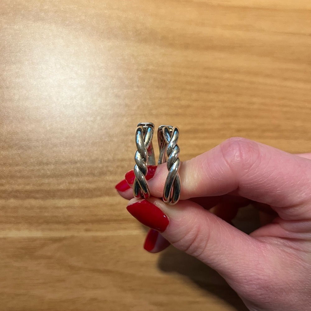 DAVID YURMAN Twisted Hoop Earrings